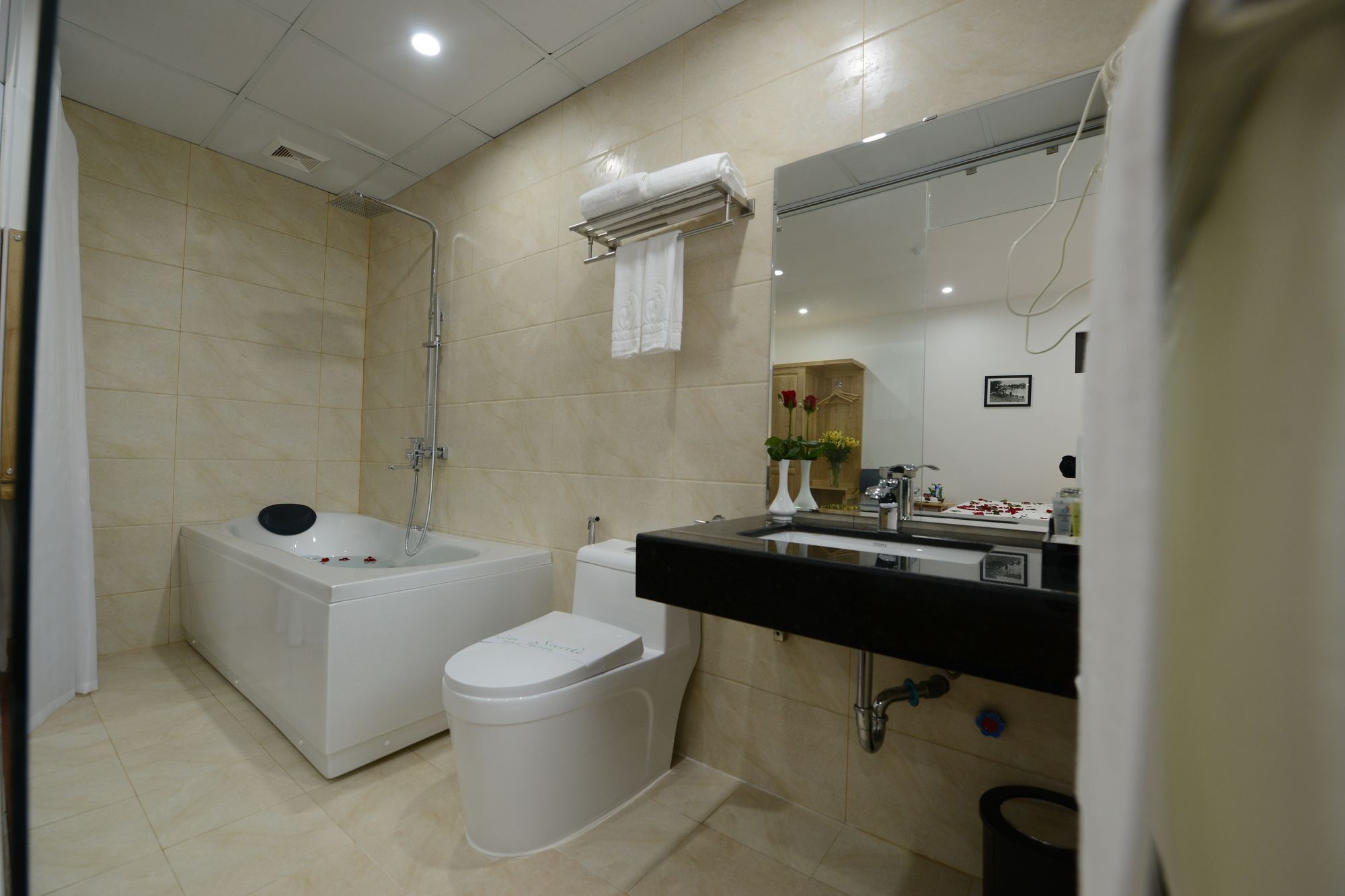 Blue Hanoi Inn City Hotel Exterior foto